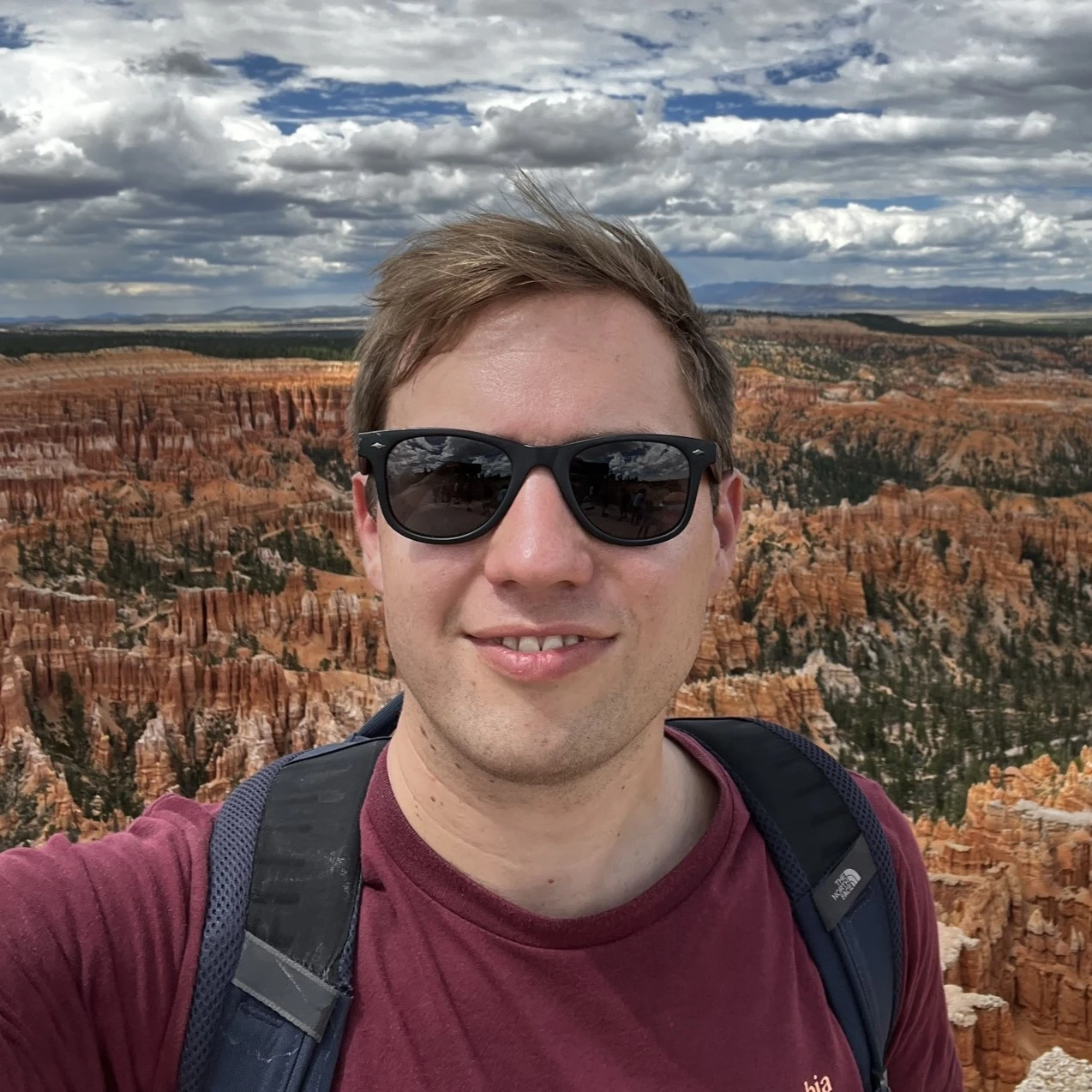 A selfie of Gertjan, posing in Bryce Canyon
